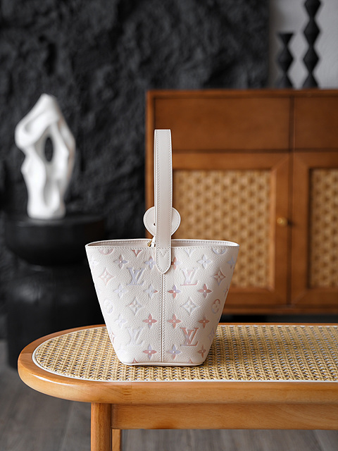 dd84f003db1d9835e3db0e1cb2f45921_1760154245_0435.jpg