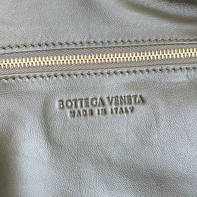 fc7c473233a4ea14c7f7f38ce11f927e_1760948494_2263.jpg
