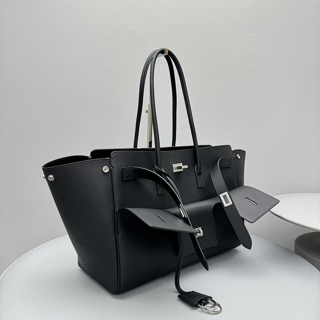 6a8110502b2984f9b6474f9d211dfb03_1774517365_3408.jpg