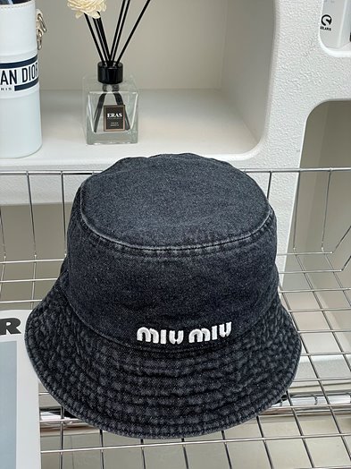 미우미우 모자 버킷햇
