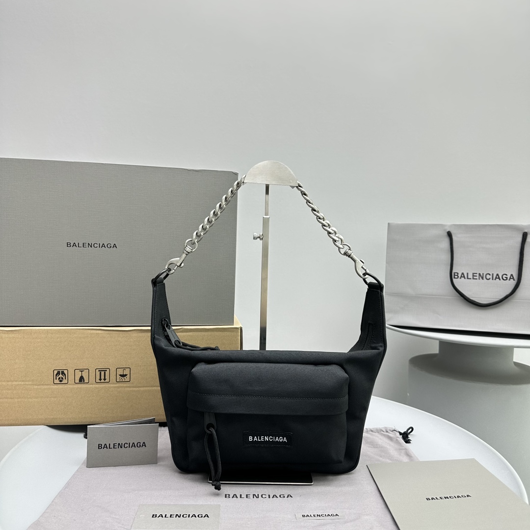 레이버 숄더백