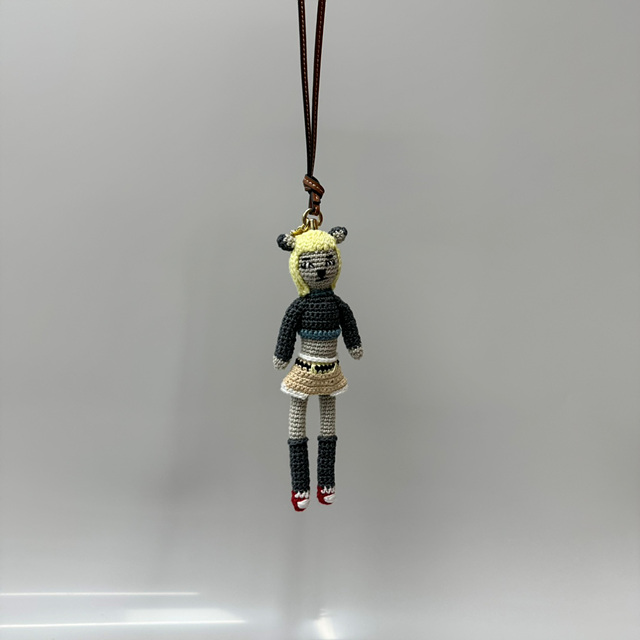 미우미우 곰 키링 백참