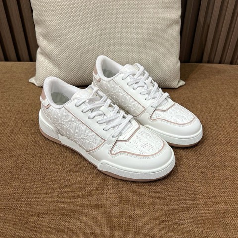 디올 원 스니커즈