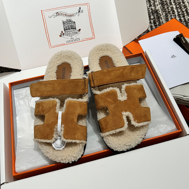 에르메스 시어링 시프레 슬리퍼