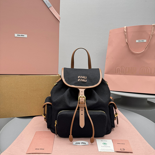 미우미우 백팩 5BZ042